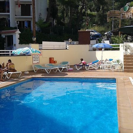 Apartamentos Eva Costa Brava Eksteriør billede