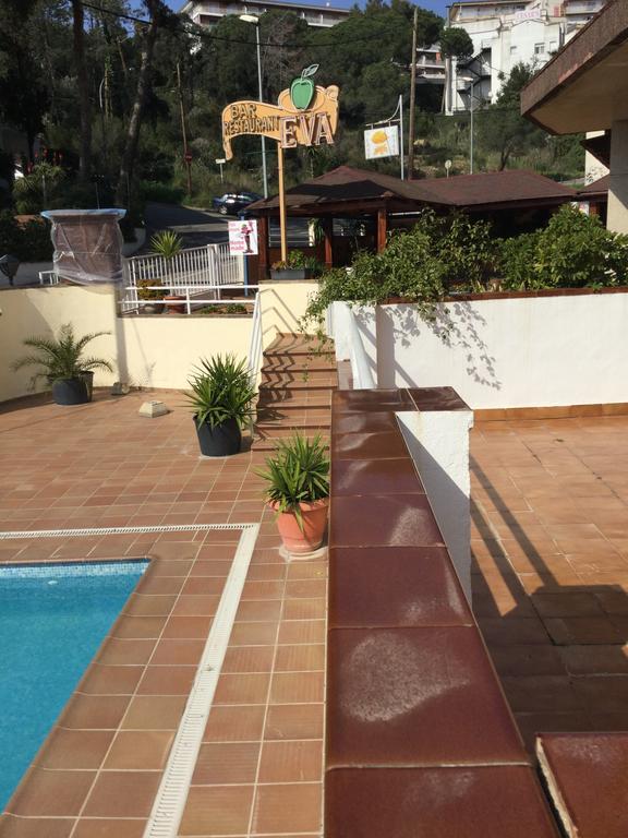 Apartamentos Eva Costa Brava Eksteriør billede