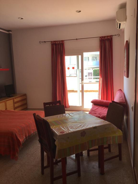 Apartamentos Eva Costa Brava Eksteriør billede