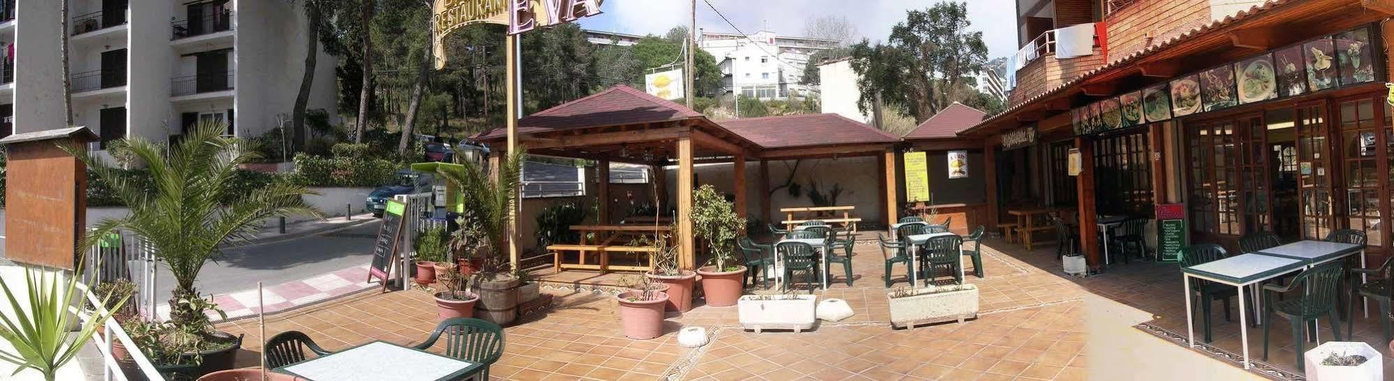 Apartamentos Eva Costa Brava Eksteriør billede